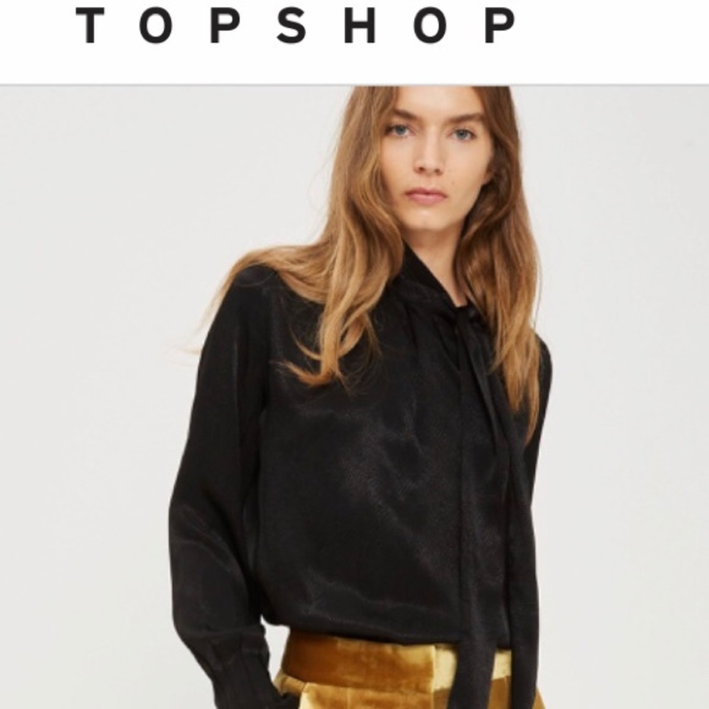 TOP SHOP Animal Print Jacquard Blouse